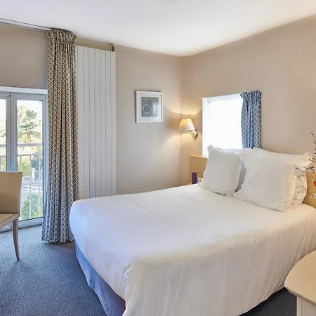 Bleues Caroline La Baule