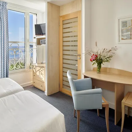 Hotel Bleues Caroline La Baule