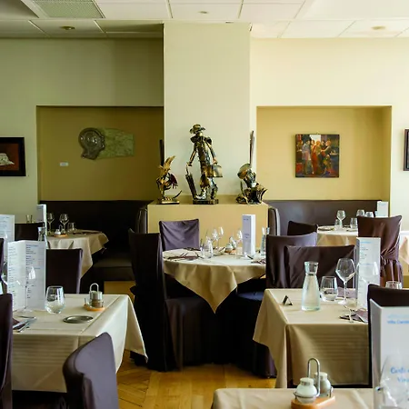 Otel Bleues Caroline 3*