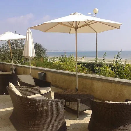 Hotel Bleues Caroline La Baule