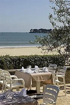 Hotell Bleues Caroline 3*
