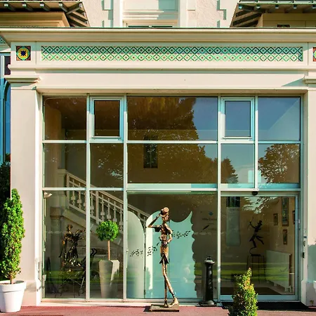 Bleues Caroline La Baule