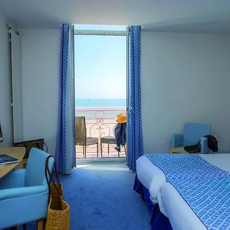 Bleues Caroline Otel